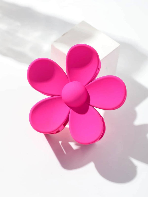 Trendy flower claw clip